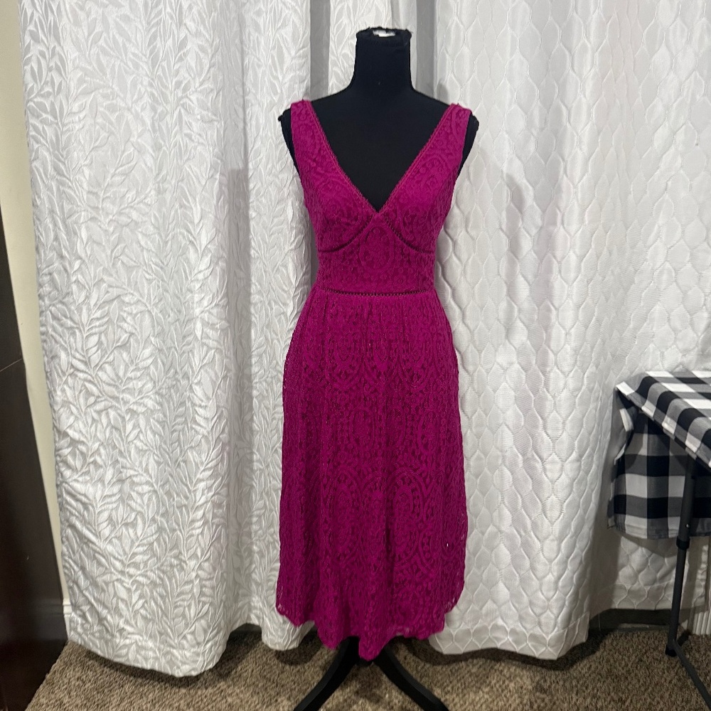 DB Studio Magenta Classic Dress Size 2 Elegant Cocktail Formal Party Dress prom